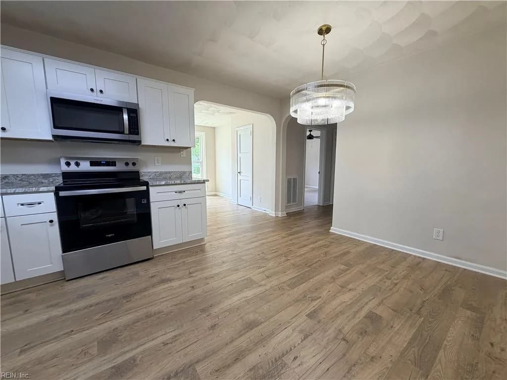 428 Biltmore RD, NORFOLK VA 23505 - Photo 4