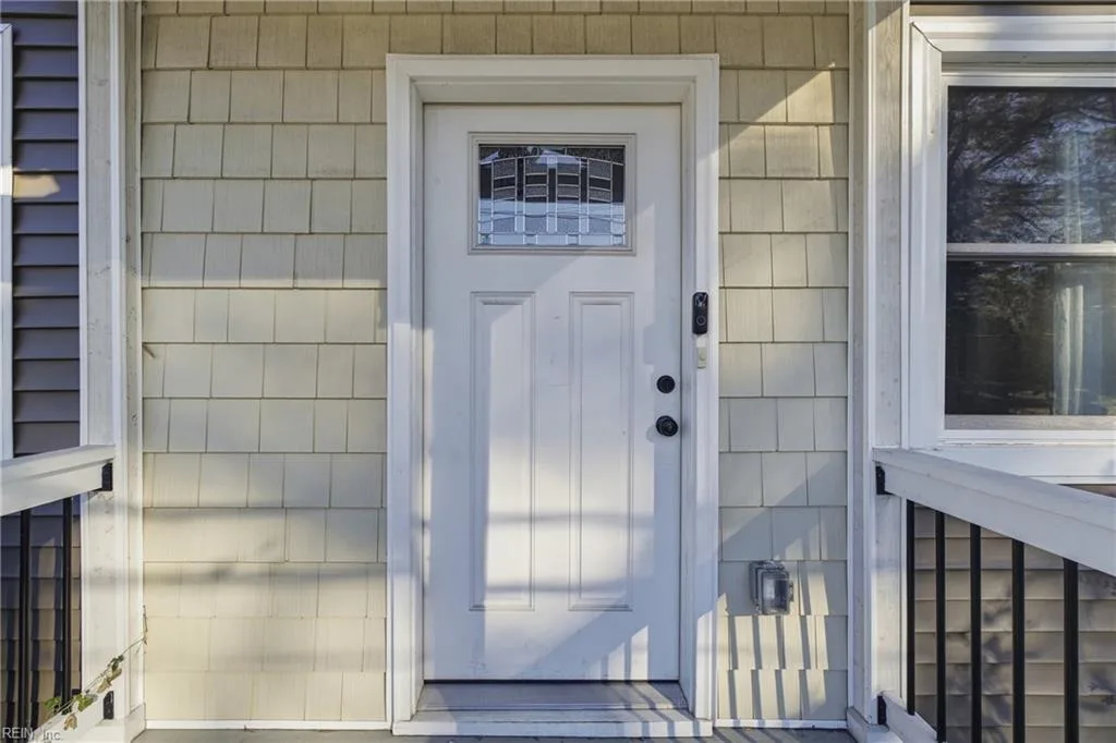 612 Hannah ST, HAMPTON VA 23661 - Photo 4