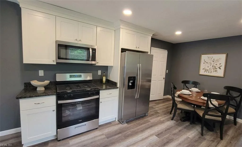 651 Vaughan AVE, HAMPTON VA 23661 - Photo 3