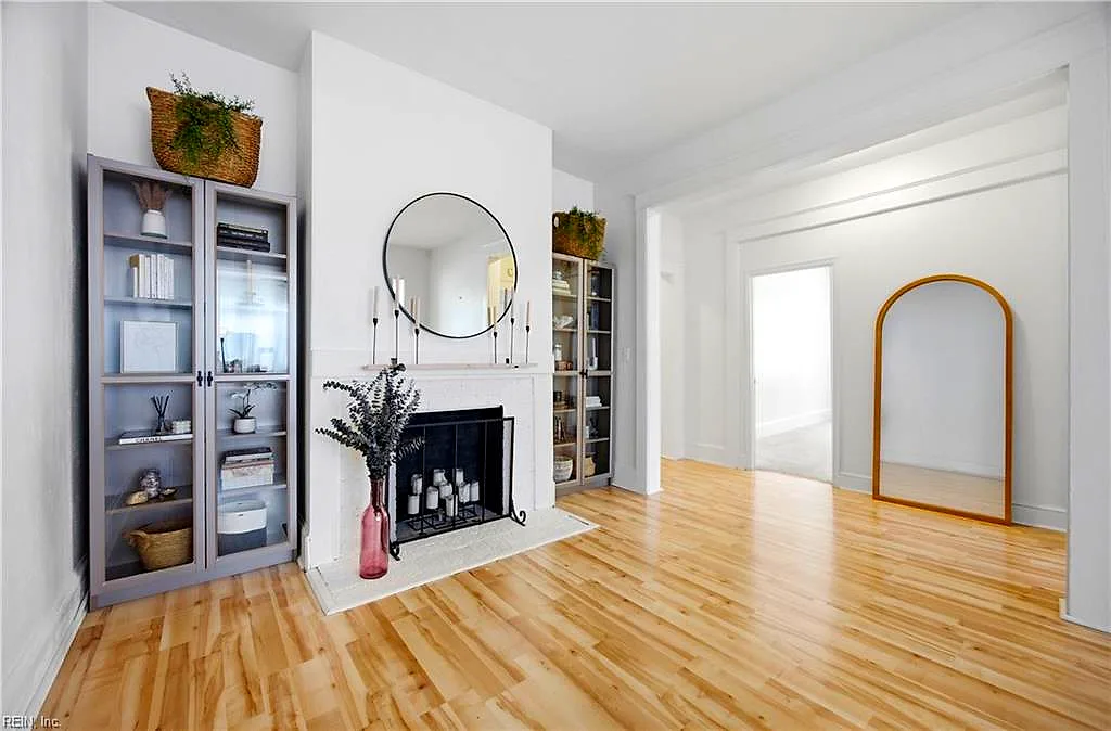 800 W Princess Anne RD #4C, Norfolk — 2 bed Residential, 1,018 sqft