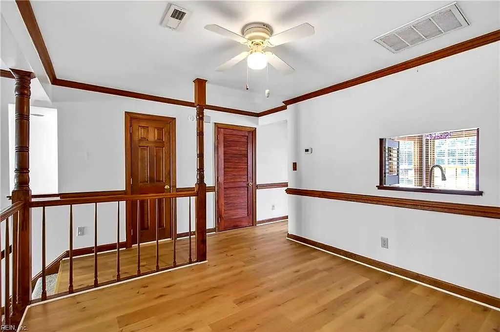 18 COLONIES LNDG, HAMPTON VA 23669 - Photo 5