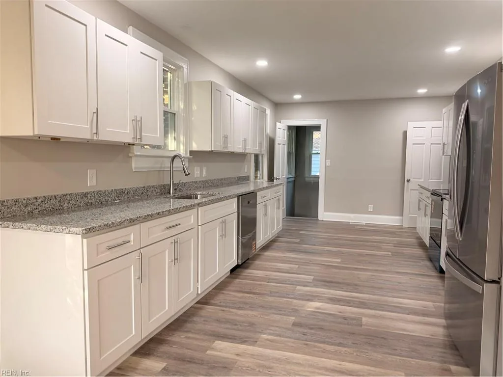 411 Shenandoah ST, PORTSMOUTH VA 23707 - Photo 4