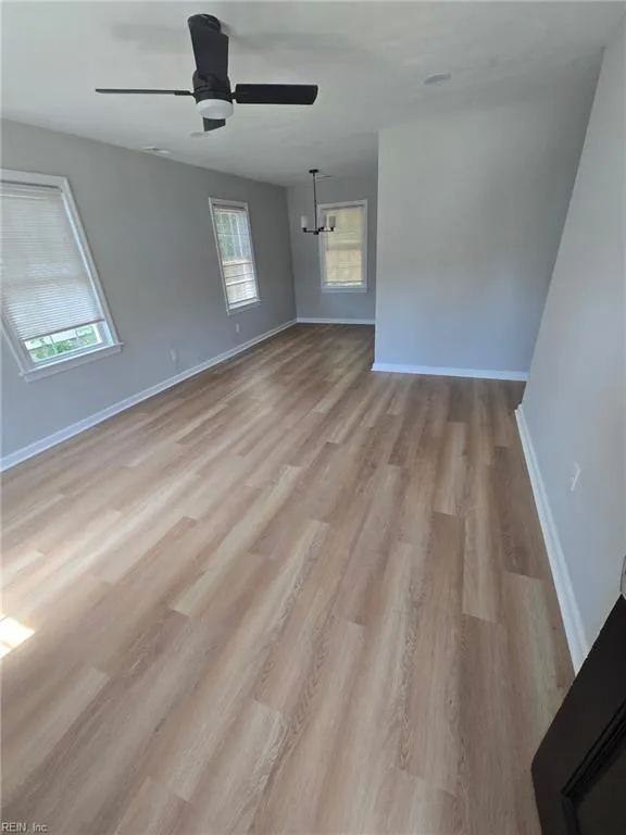 45 Cherry Acres DR, HAMPTON VA 23669