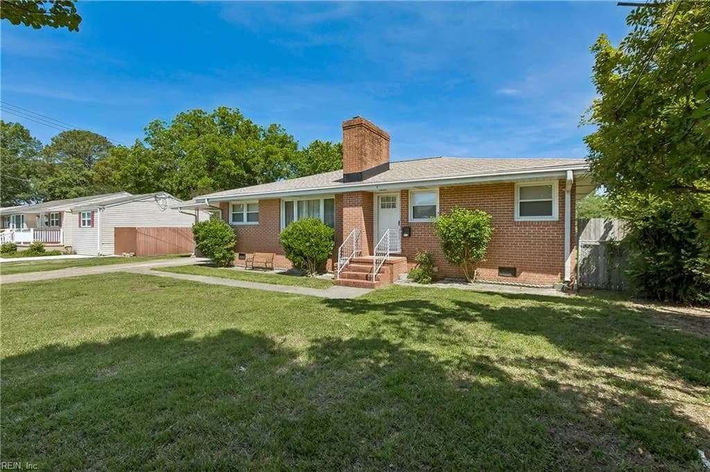4 Snidow BLVD, NEWPORTNEWS VA 23608 - Photo 3