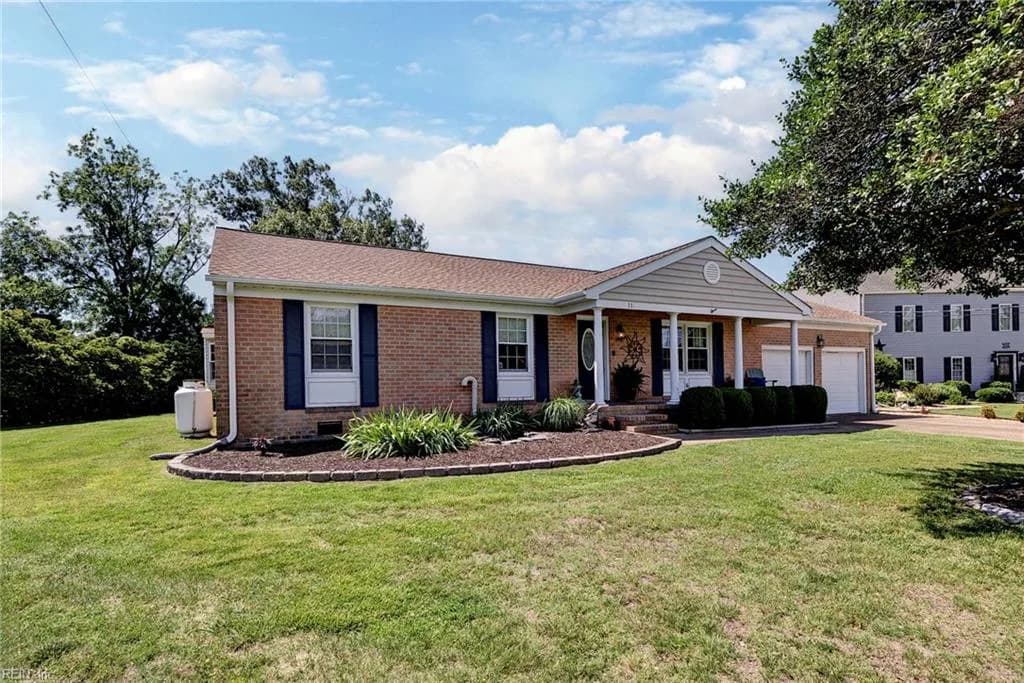 116 Buckingham DR, YORKTOWN VA 23692 - Photo 5
