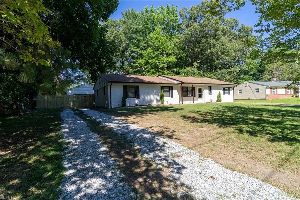 3204 Club House RD, VIRGINIABEACH VA 23452 - Photo 5