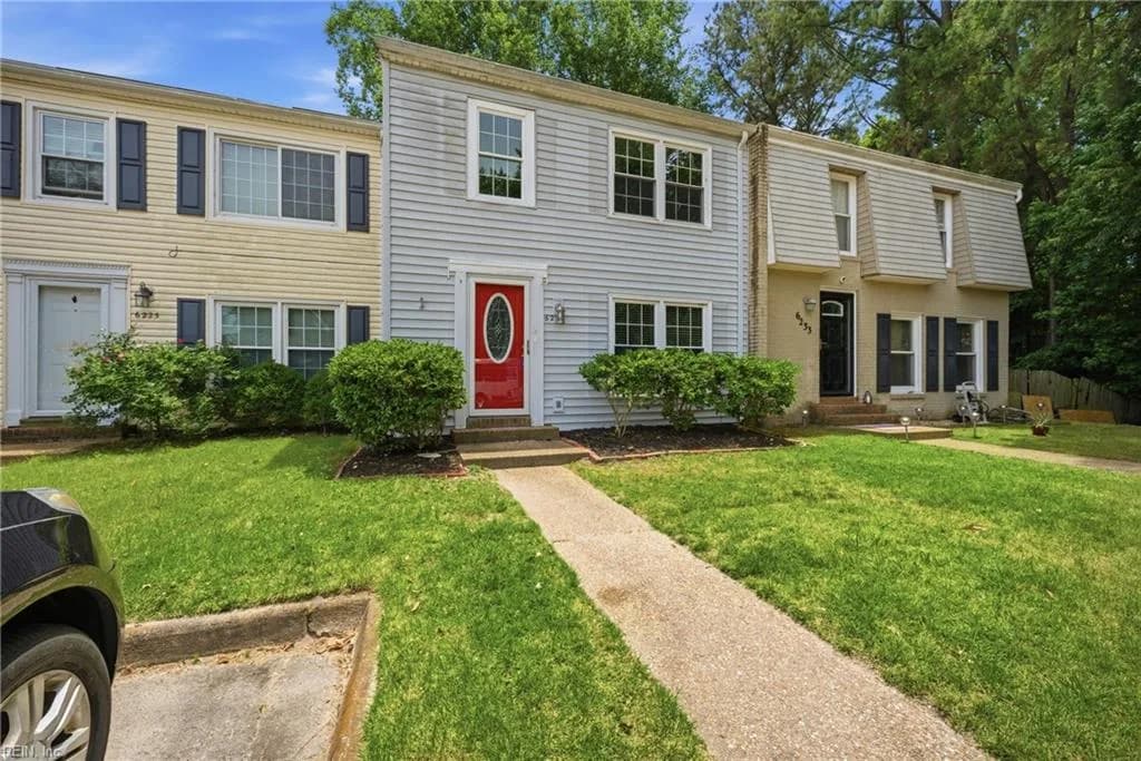 6229 Lippizan CIR, VIRGINIABEACH VA 23464 - Photo 3