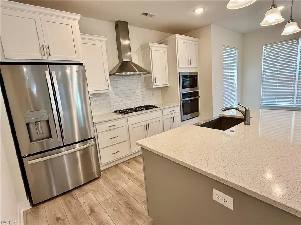 644 Appalachian CT, CHESAPEAKE VA 23320 - Photo 3