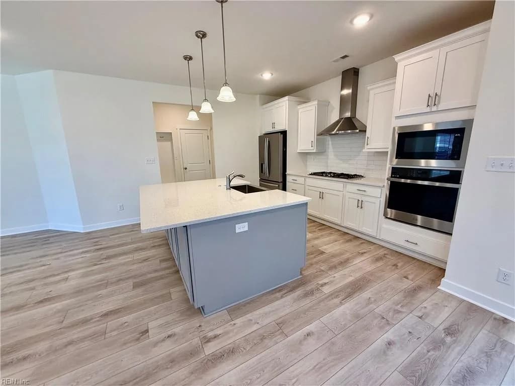 644 Appalachian CT, CHESAPEAKE VA 23320 - Photo 4