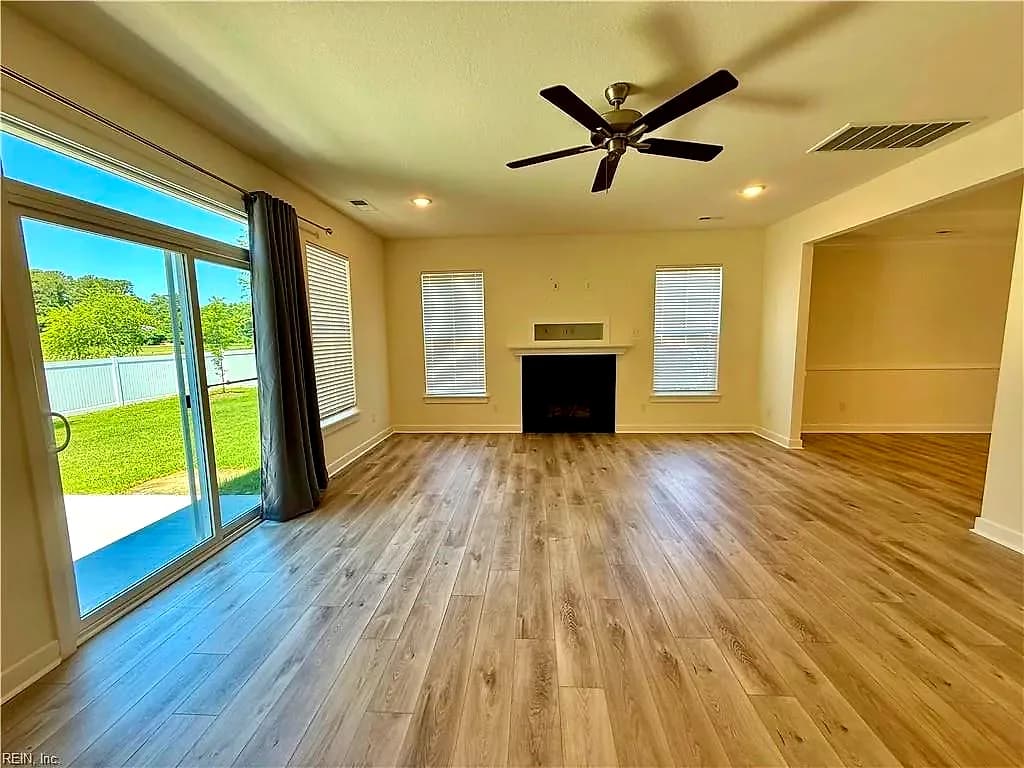 644 Appalachian CT, CHESAPEAKE VA 23320 - Photo 5