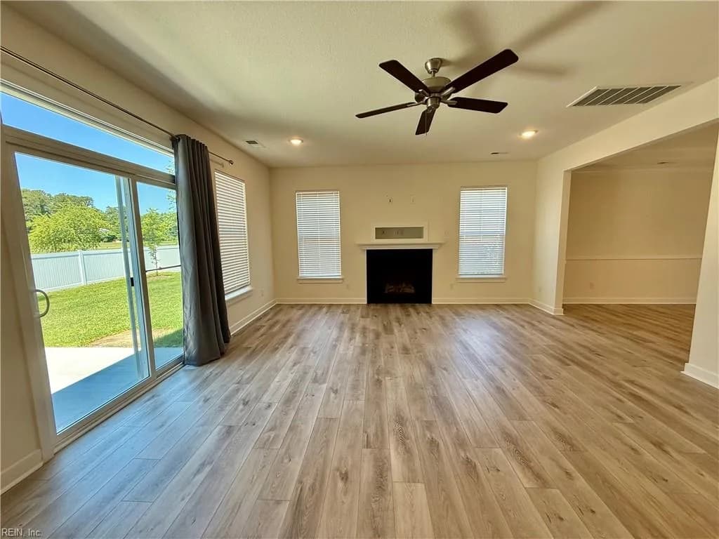 644 Appalachian CT, CHESAPEAKE VA 23320 - Photo 5