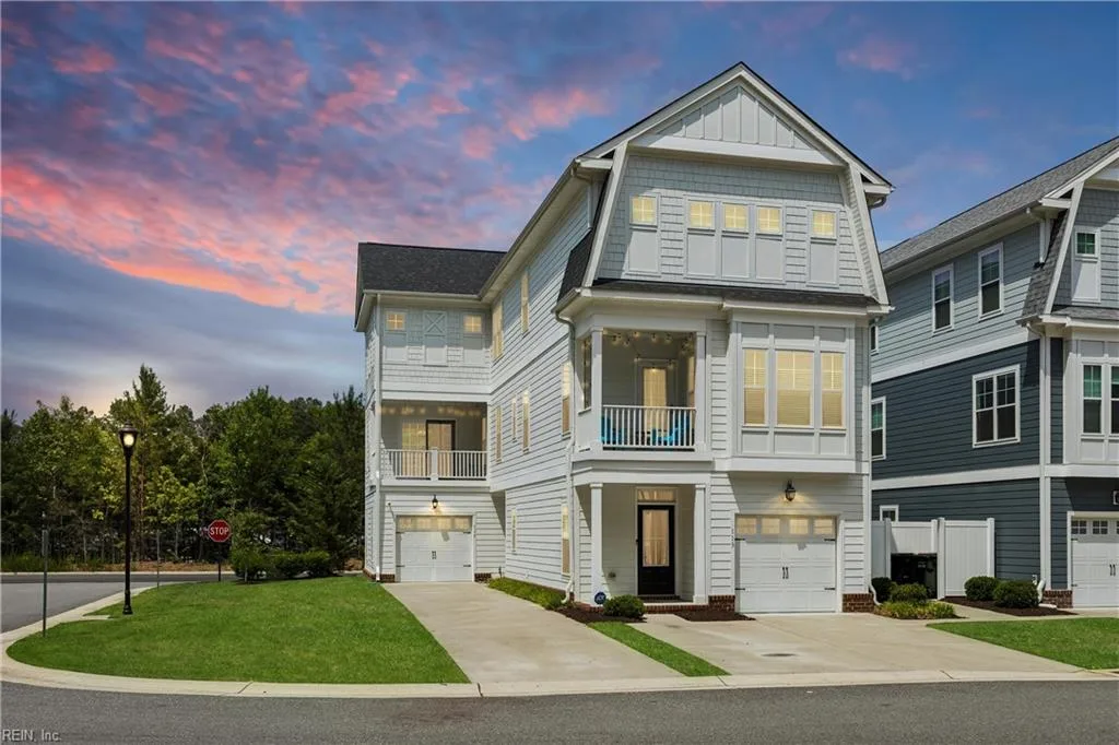 115 Mizzen Quarter LOOP, Yorktown — 3 bed Residential, 1,981 sqft