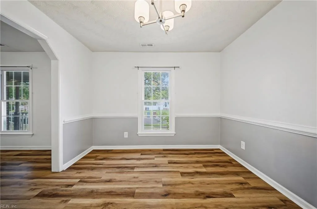 908 Landing Creek DR, CHESAPEAKE VA 23323 - Photo 5