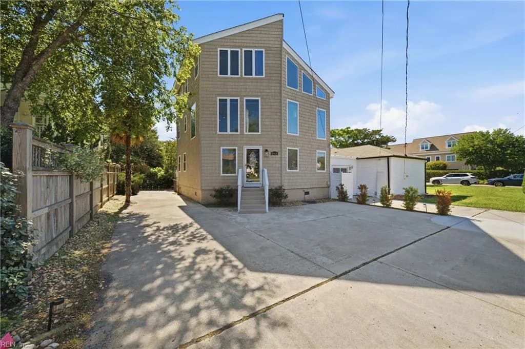 6914 Atlantic AVE, VIRGINIABEACH VA 23451 - Photo 2