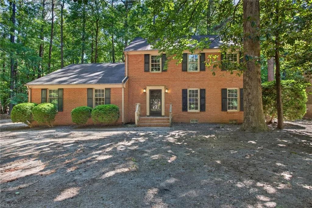 109 Peyton RD, WILLIAMSBURG VA 23185 - Photo 3