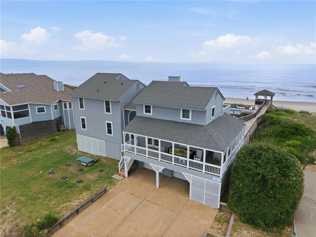1225 Atlantic AVE, COROLLA NC 27927