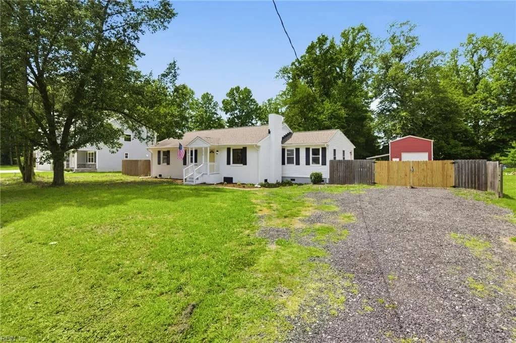 3616 Parr LN, CHESAPEAKE VA 23323 - Photo 4