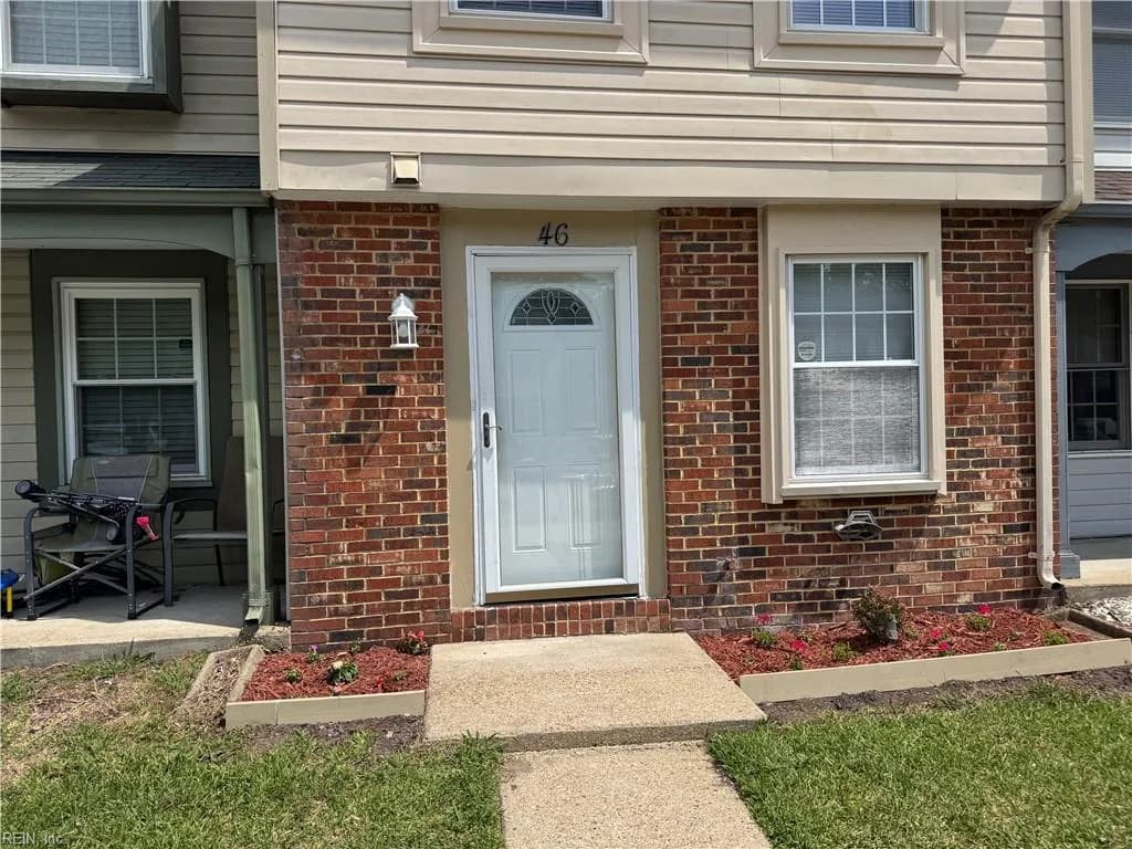 46 Lucinda CT, HAMPTON VA 23666 - Photo 3