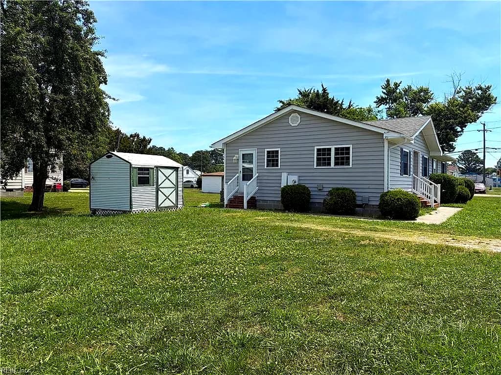 2 Butler Farm RD, HAMPTON VA 23666 - Photo 5