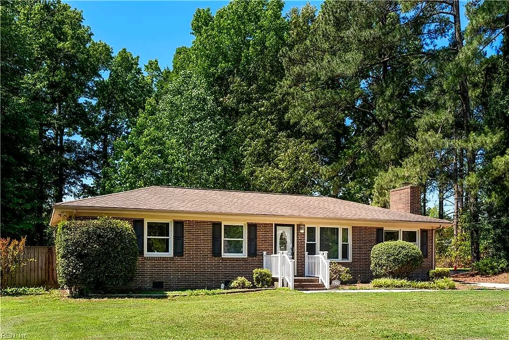 4625 Jaye CIR, CHESAPEAKE VA 23321 - Main photo