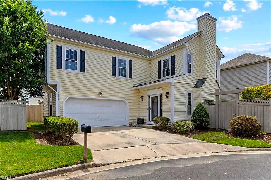 1616 Woodstock CT, Chesapeake — 3 bed Residential, 1,715 sqft