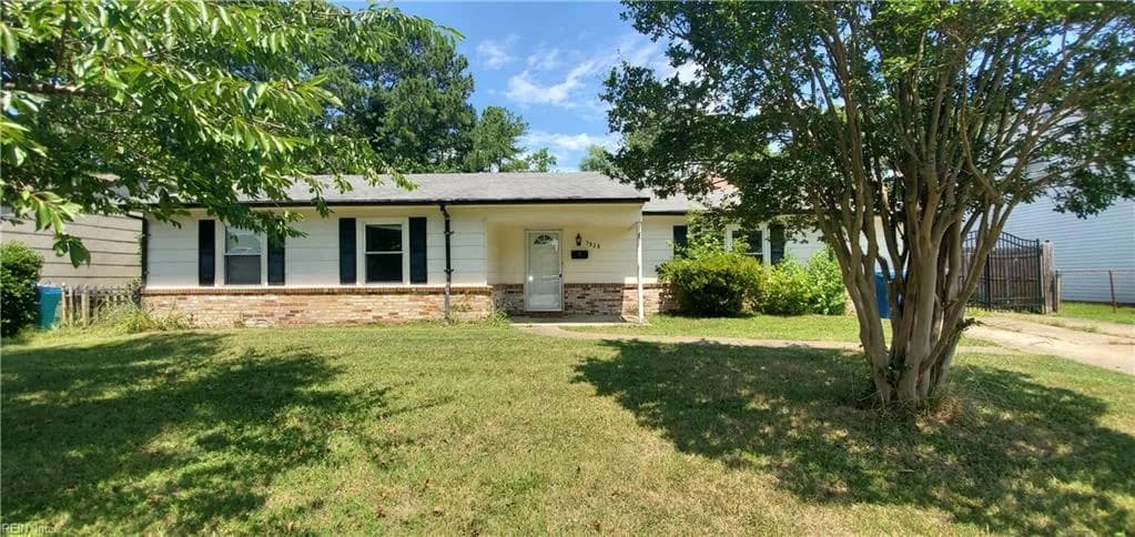 3828 Brentwood CRES, VIRGINIABEACH VA 23452 - Photo 2