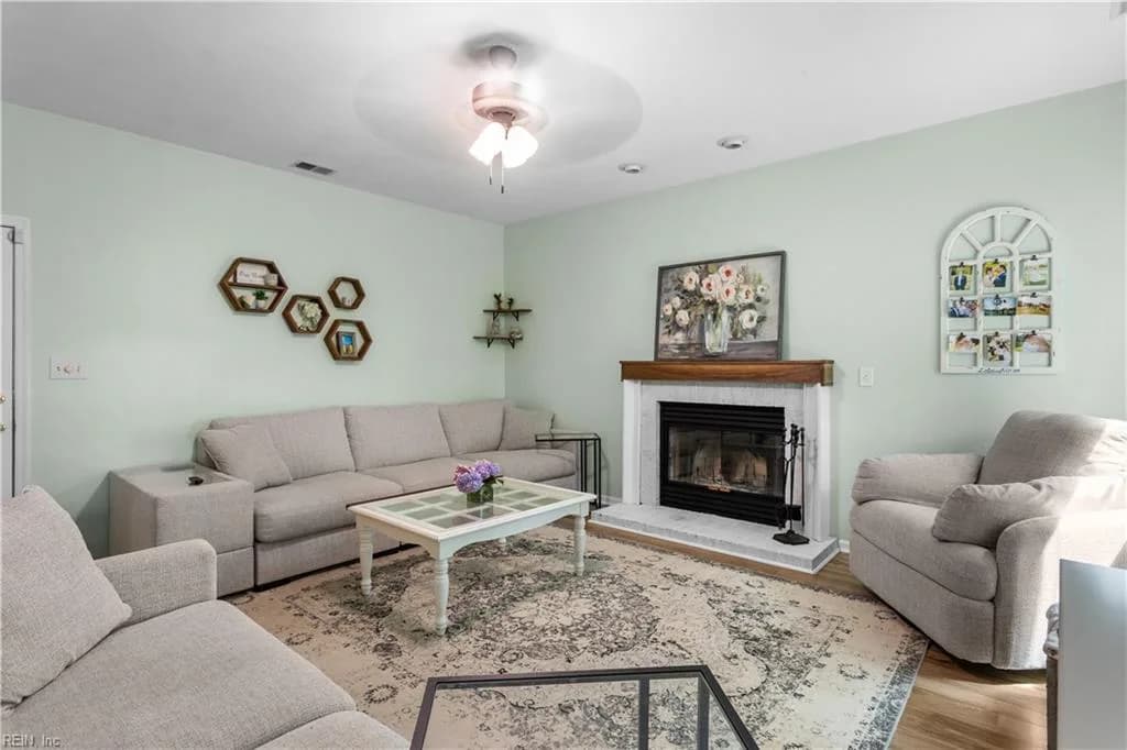1204 Elverton CT, CHESAPEAKE VA 23321 - Photo 5