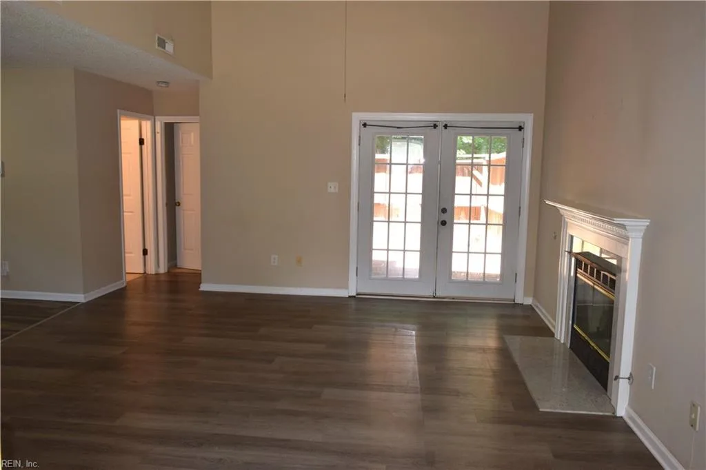 75 Madison CHSE, HAMPTON VA 23666 - Photo 4