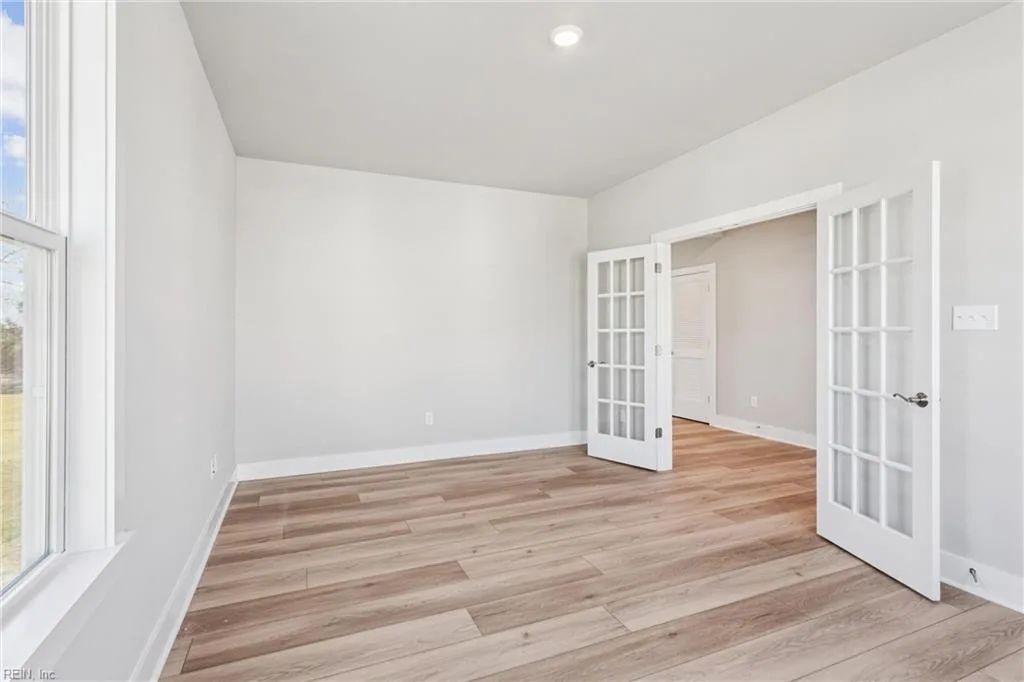 120 Robert Bruce RD, POQUOSON VA 23662 - Photo 4