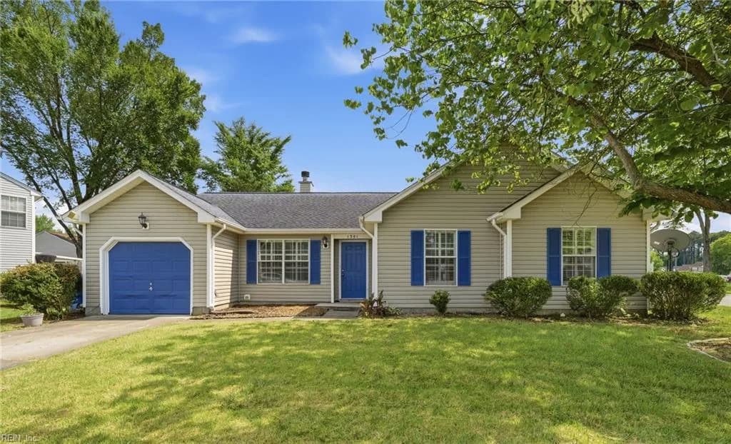 1301 Pinecroft LN, CHESAPEAKE VA 23323 - Photo 2