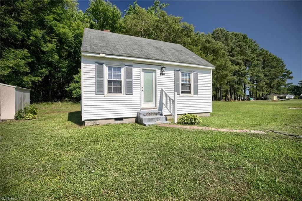 6225 Driftwood LN, GLOUCESTER VA 23061 - Photo 2