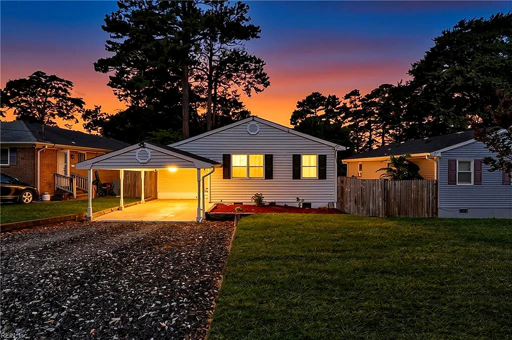 1413 Walnut AVE, Chesapeake — 2 bed Residential, 1,028 sqft