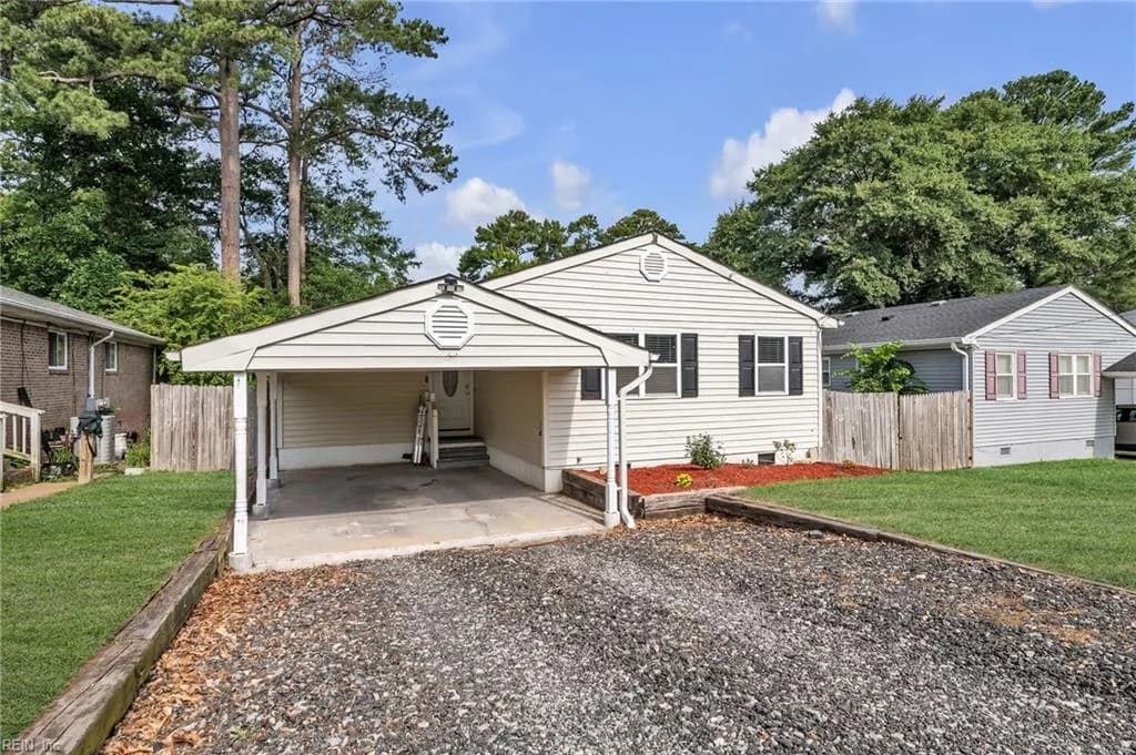 1413 Walnut AVE, CHESAPEAKE VA 23325 - Photo 3