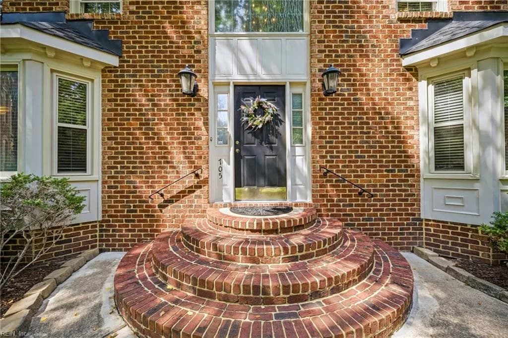 705 ASPEN FOREST CT, CHESAPEAKE VA 23322 - Photo 5