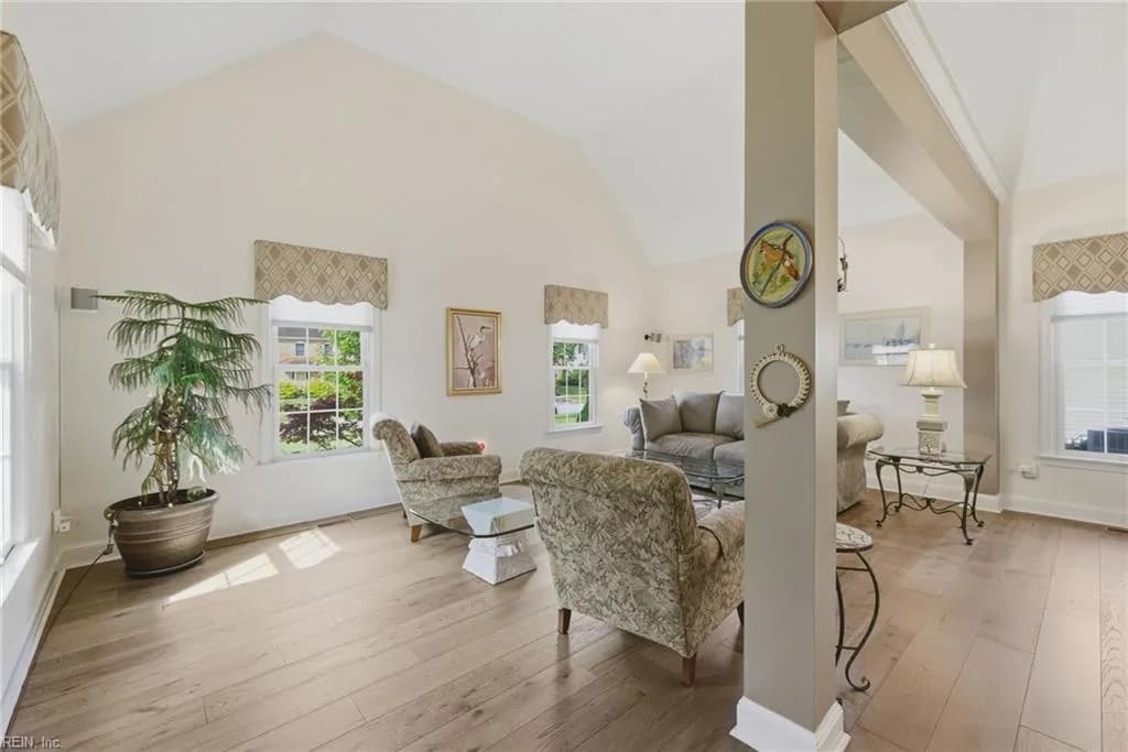 2631 Landview CIR, VIRGINIABEACH VA 23454 - Photo 4