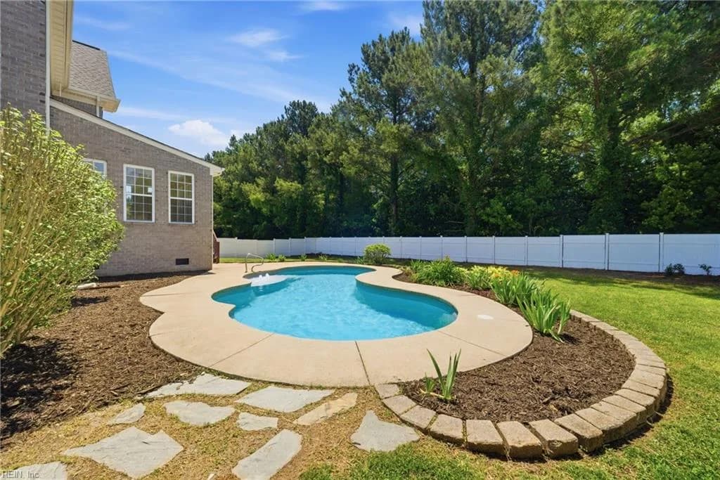 1417 Kemp Bridge LN, CHESAPEAKE VA 23320 - Photo 3