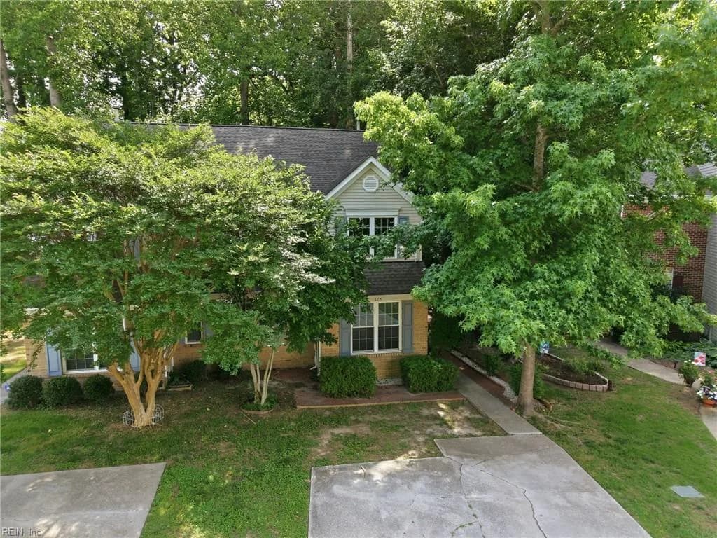 124 Creekstone DR, NEWPORTNEWS VA 23603 - Photo 3