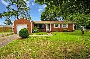6 Broda CT, Portsmouth — 4 bed Residential, 1,634 sqft