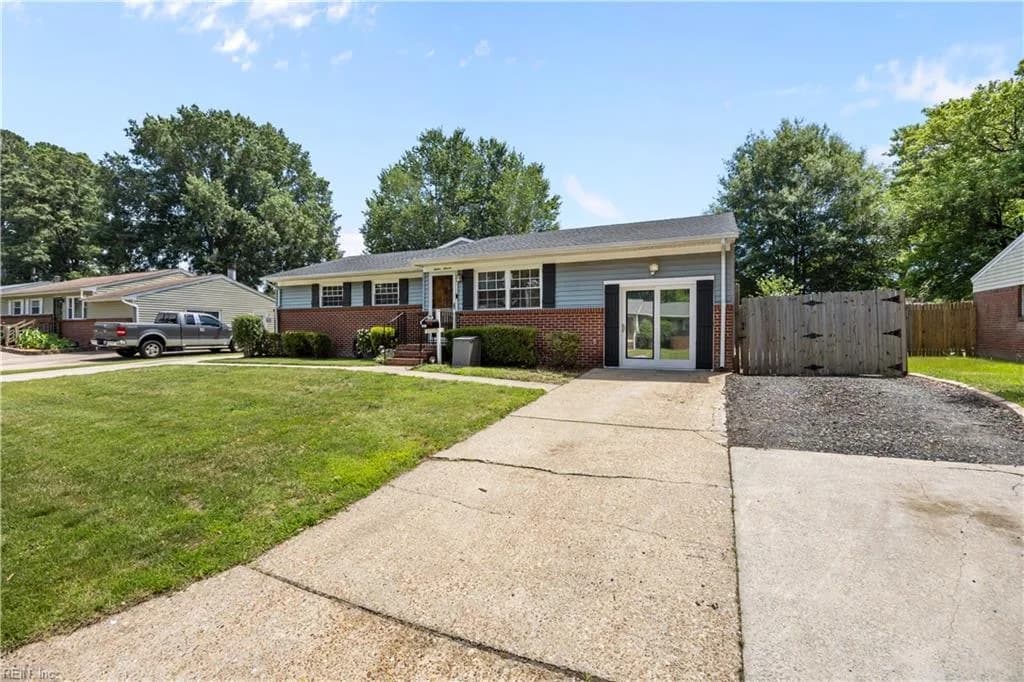 1211 Jewell AVE, PORTSMOUTH VA 23701 - Photo 4