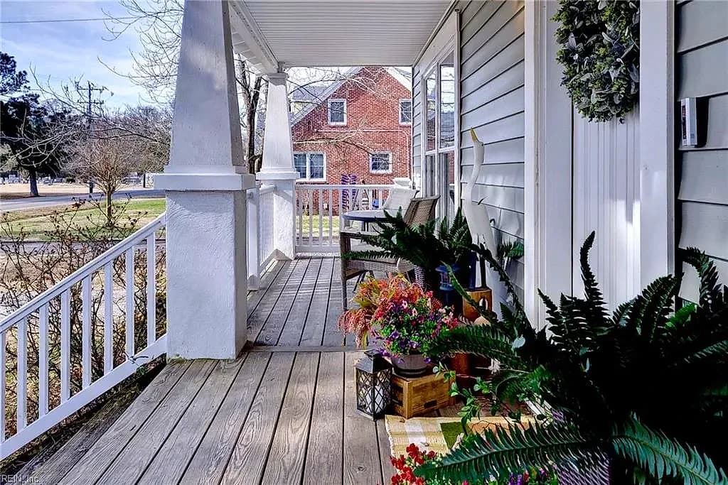 2205 Seaford RD, SEAFORD VA 23696 - Photo 5