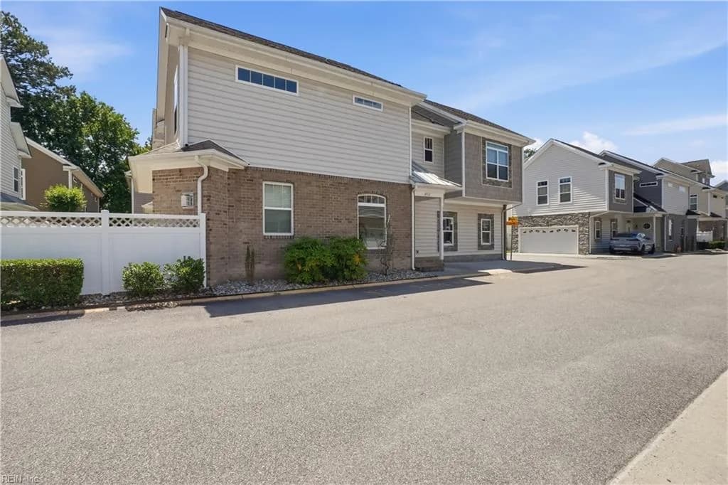 4912 Cavan CT, VIRGINIABEACH VA 23462 - Photo 3