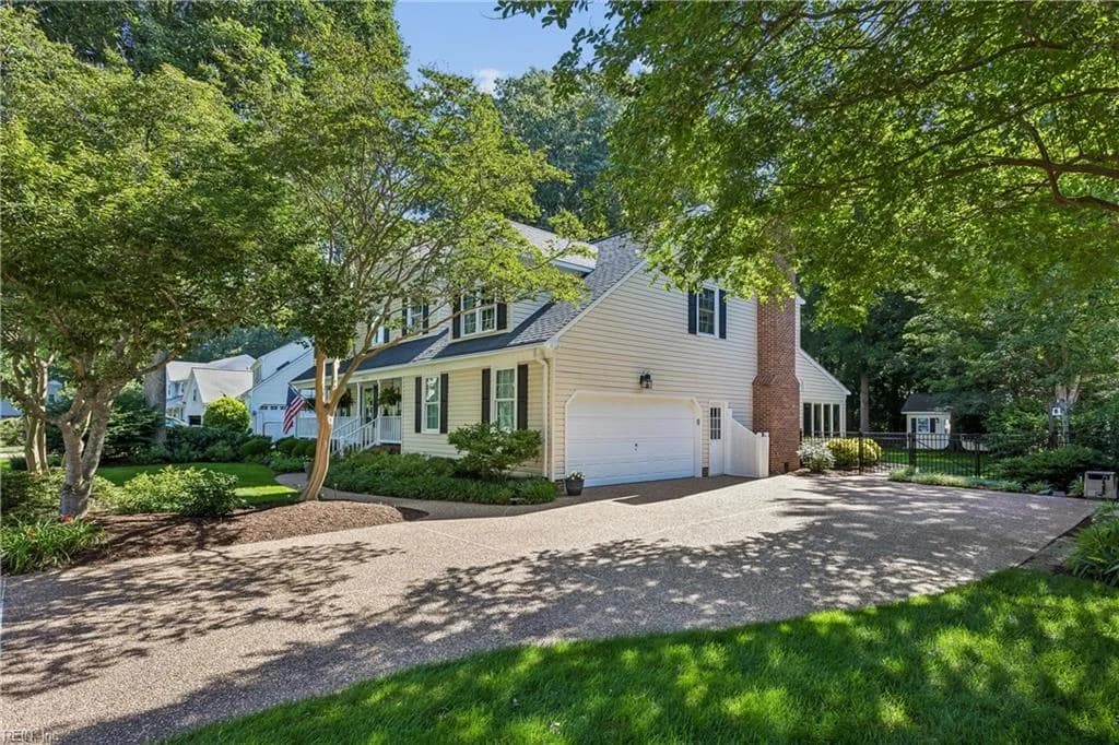 605 Lakeland CRES, YORKTOWN VA 23693 - Photo 5