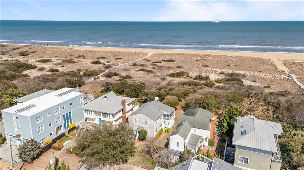 8704 Ocean Front AVE #A, VIRGINIABEACH VA 23451