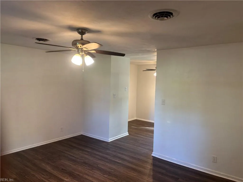 1725 Pike ST, SUFFOLK VA 23433 - Photo 3