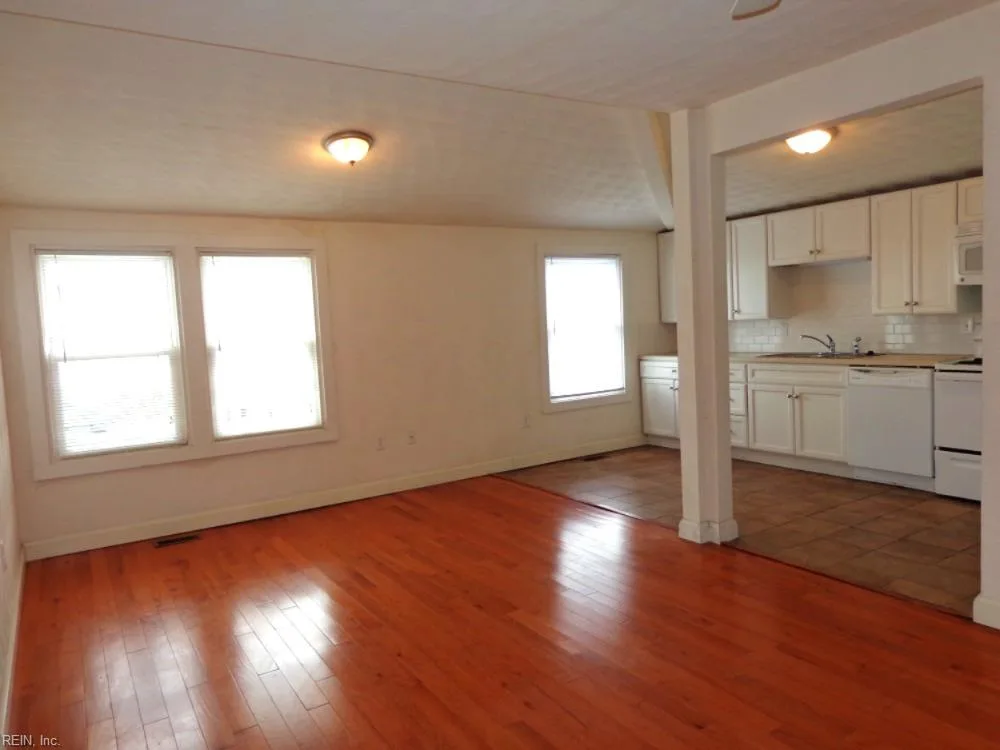 2016 E Ocean View AVE #9, NORFOLK VA 23503 - Photo 3