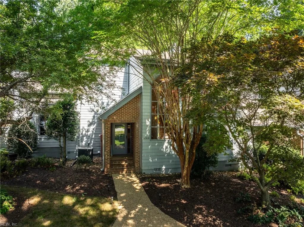 306 Archers Mead DR, WILLIAMSBURG VA 23185
