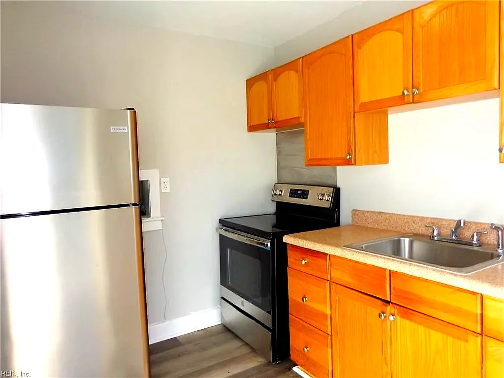 307 W Little Creek RD #C, NORFOLK VA 23505 - Photo 3