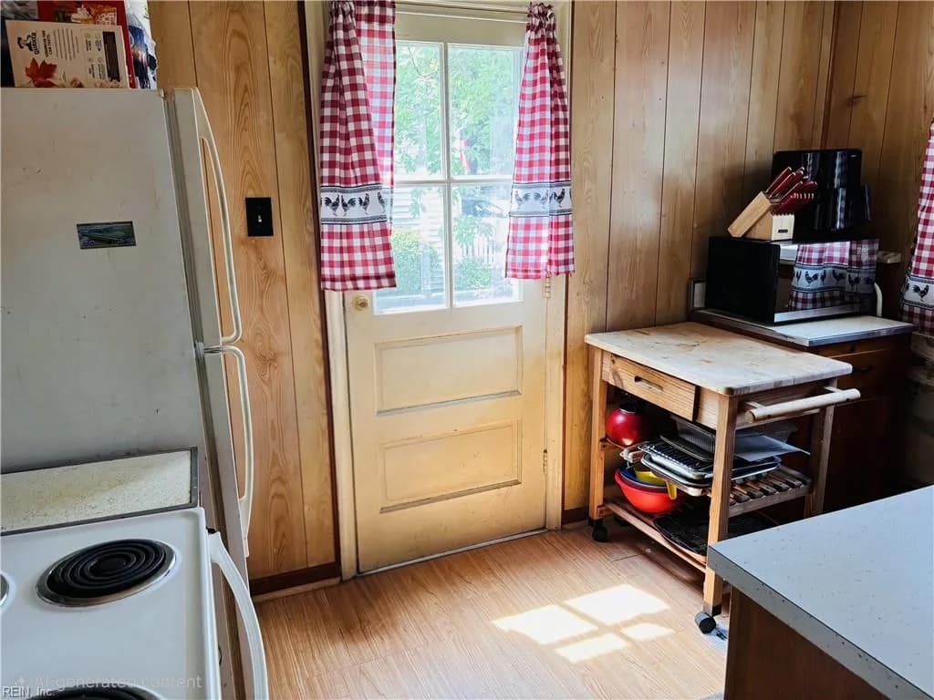 3403 ARLINGTON PL, PORTSMOUTH VA 23707 - Photo 3