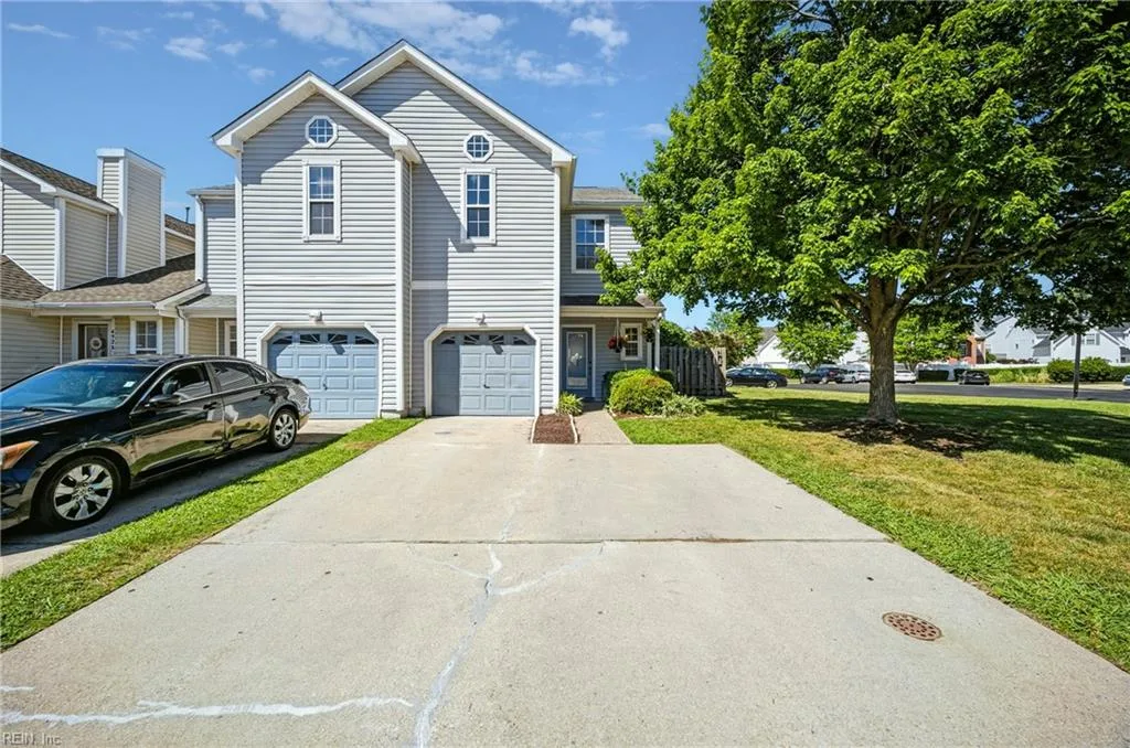 4924 Kemps Lake DR, Virginia Beach — 3 bed Residential, 1,290 sqft