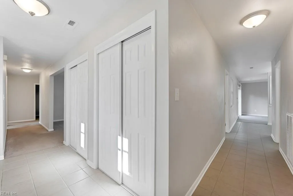 517 Norman LN, VIRGINIABEACH VA 23452 - Photo 5